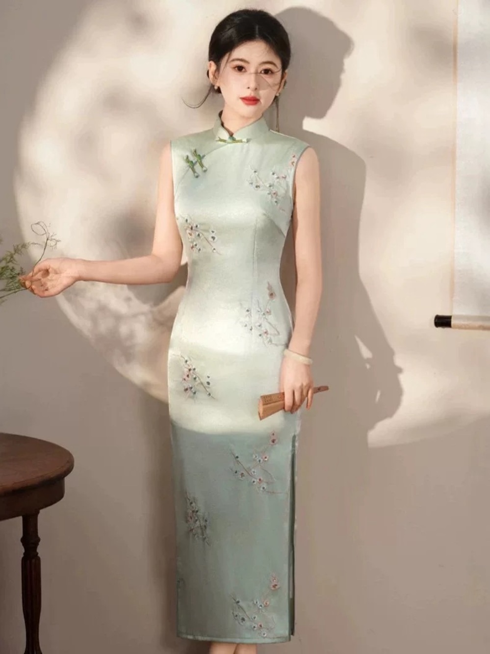 A70 Sleeveless Mint Green Maxi Qipao Dress with Floral Embroidery
